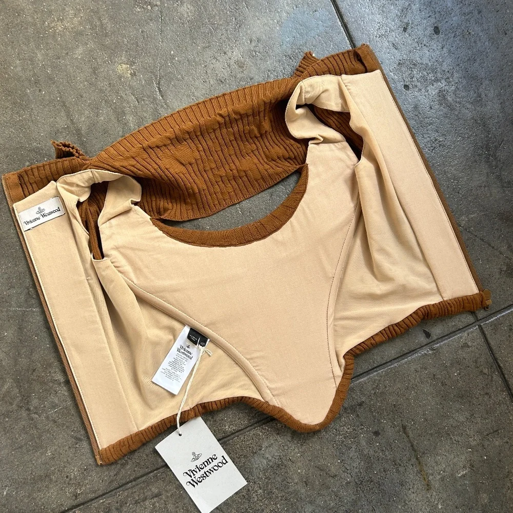 Vivienne Westwood Brand New 1,240$ Kate Corset from S/S 2022 w/ orb - Picture 15 of 15